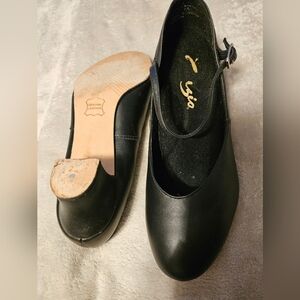 Capezio Dance Dress Shoes
